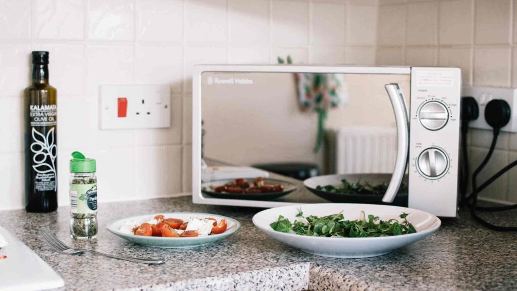 Which is healthy OTG vs Microwave Oven ?